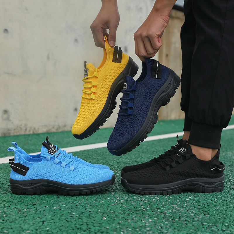 Men's Bright Yellow Outdoor Sn - مراجعة Outdoor Adventure Shoes وسعره